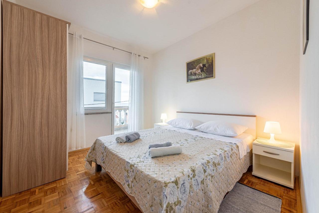 פטרצ'אנה Family Friendly Seaside Apartments Kozino, Zadar - 5749 מראה חיצוני תמונה